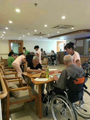 銀發歲月安，溫情伴康年——私人養老院為長者康復點亮溫暖明燈